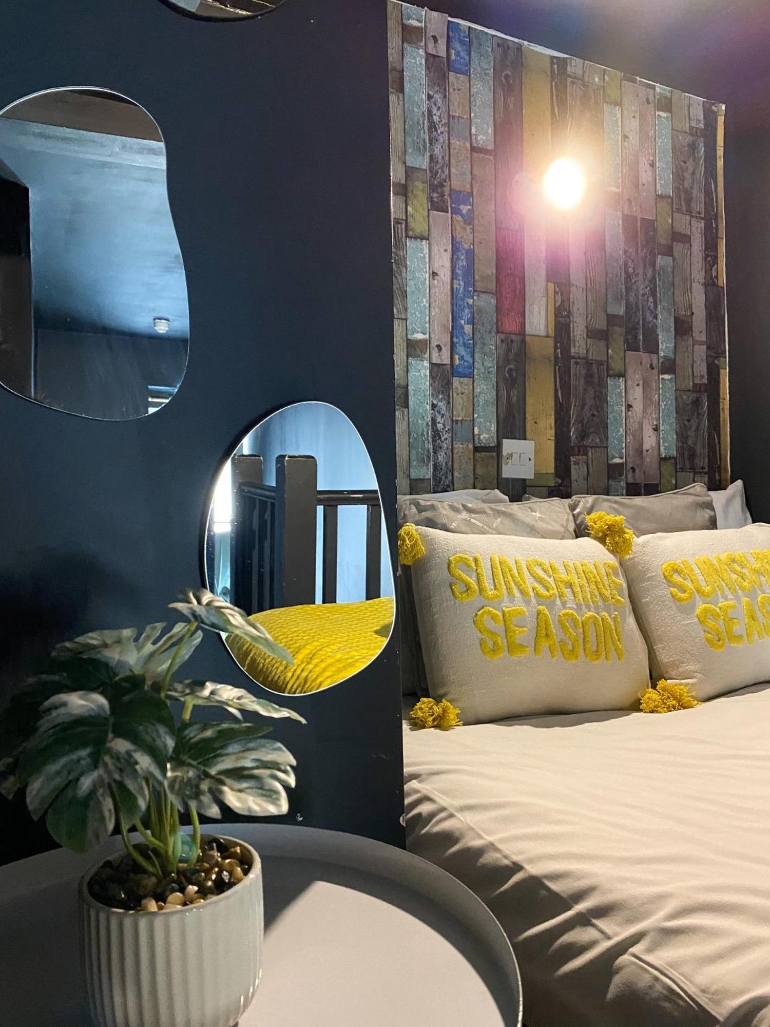 Modern Studios Close To Hyde Park London Room photo