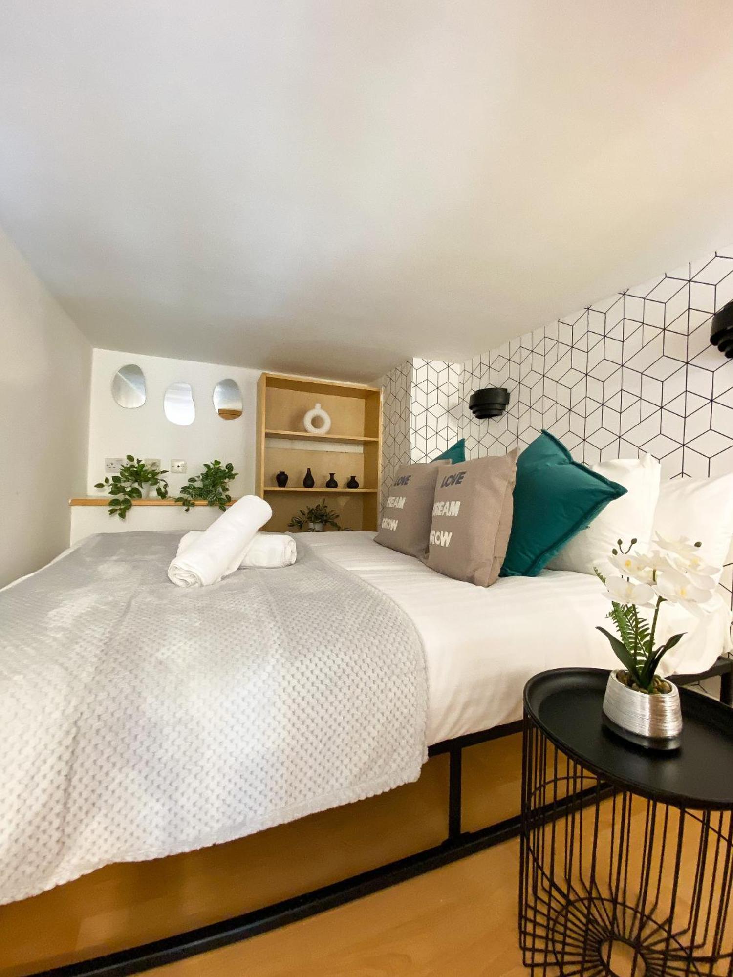 Modern Studios Close To Hyde Park London Room photo