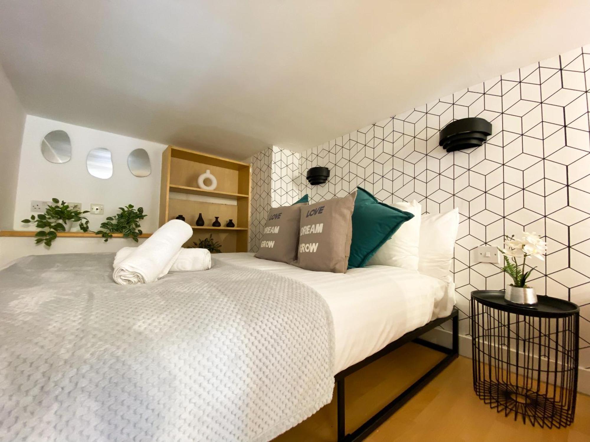 Modern Studios Close To Hyde Park London Room photo